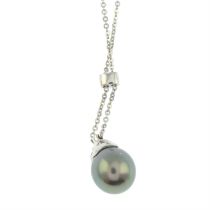 18ct gold cultured pearl & diamond necklace