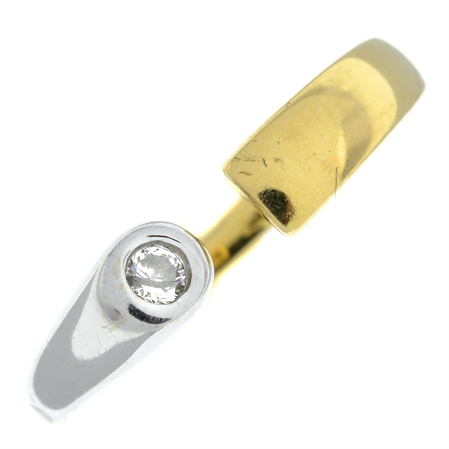18ct bi-colour gold diamond ring
