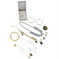 9ct gold locket, together a small selection of white metal & costume jewellery
