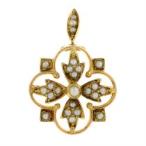 Early 20th century 15ct gold seed pearl brooch