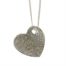 18ct gold diamond heart pendant, with chain