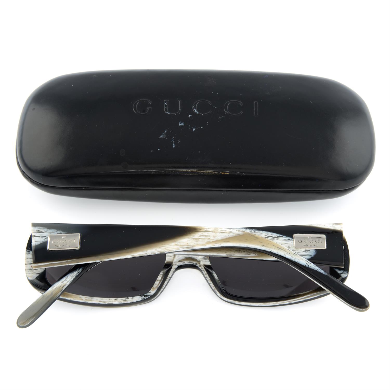 Gucci - sunglasses. - Image 2 of 2