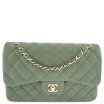 Chanel - CC Jumbo Double Flap.