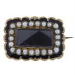 Victorian split pearl & enamel mourning brooch