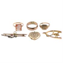 Selection of jewellery