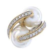 Imitation pearl & diamond ring