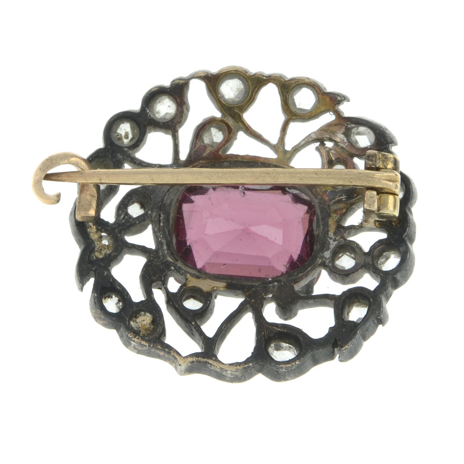 Victorian garnet & diamond brooch - Image 2 of 2