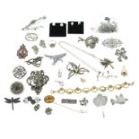 Selection of jewellery