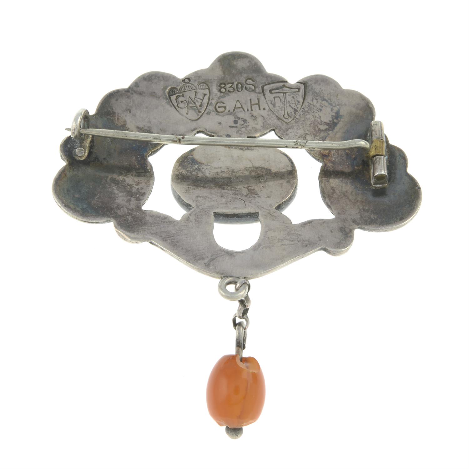 Late 19th century amber brooch, by Georg Albert Halling - Image 2 of 2