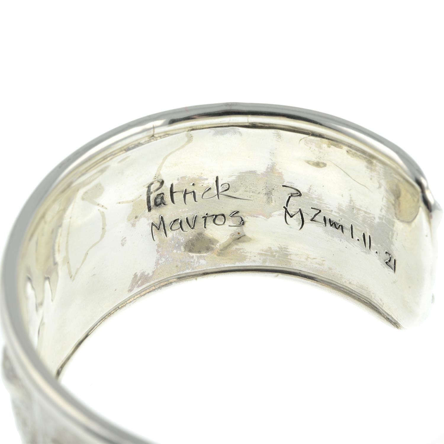 Silver 'Crocodile' cuff bangle, by Patrick Mavros - Image 3 of 3