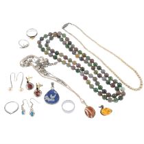 Selection of jewellery