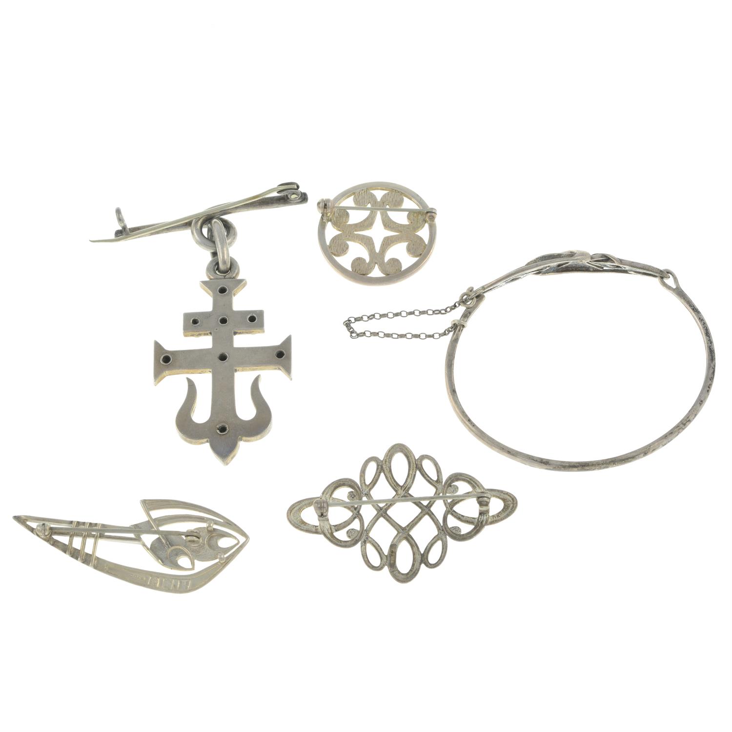 Five brooches & a bangle including Ola Gorie - Image 2 of 2