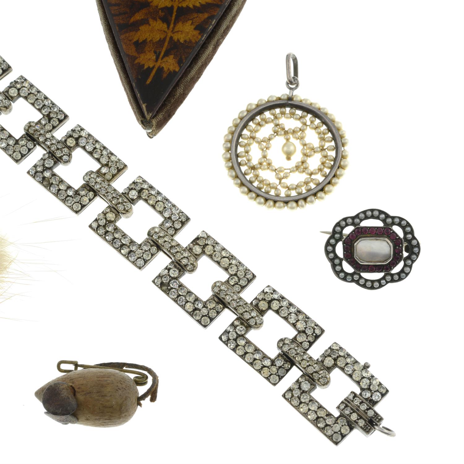 Selection of late 19th century & later jewellery - Image 3 of 3