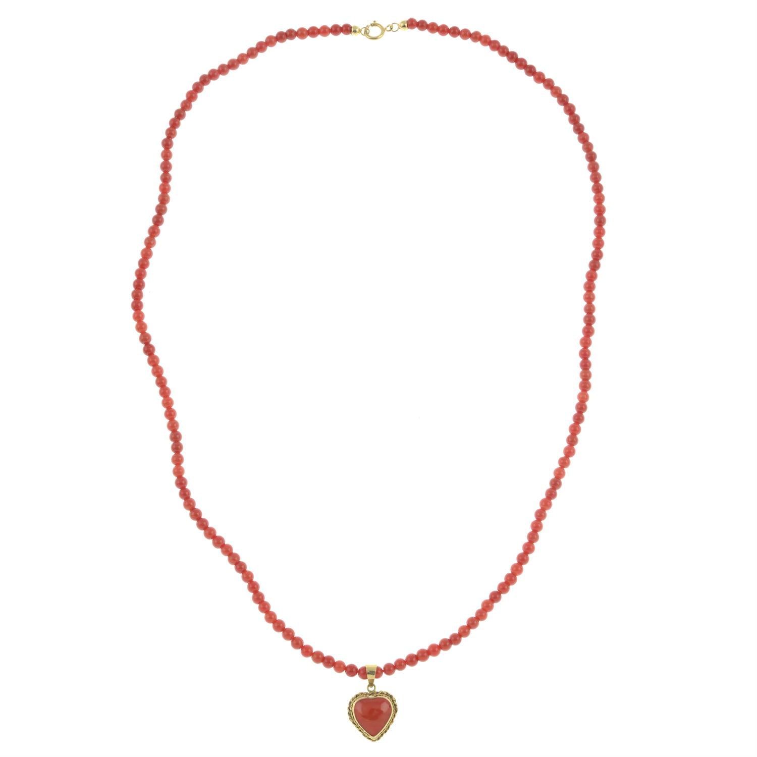 Coral single-strand bead necklace, with heart-shape coral pendant