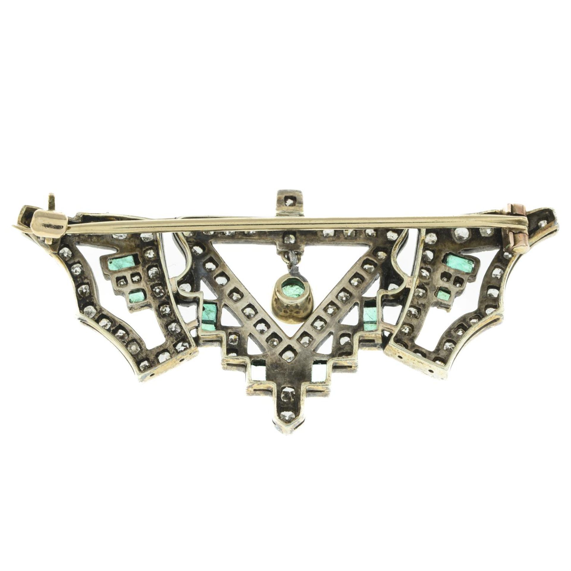 Early 20th century diamond & emerald brooch - Image 2 of 2