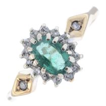 9ct gold emerald & diamond cluster ring