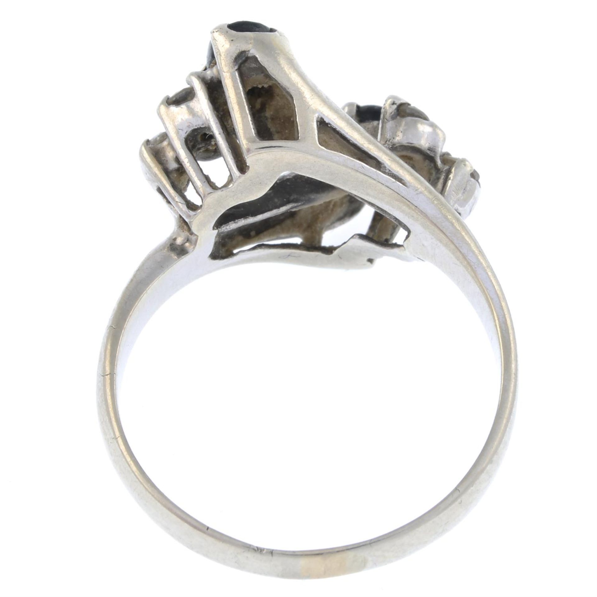 Sapphire & diamond crossover ring - Image 2 of 2