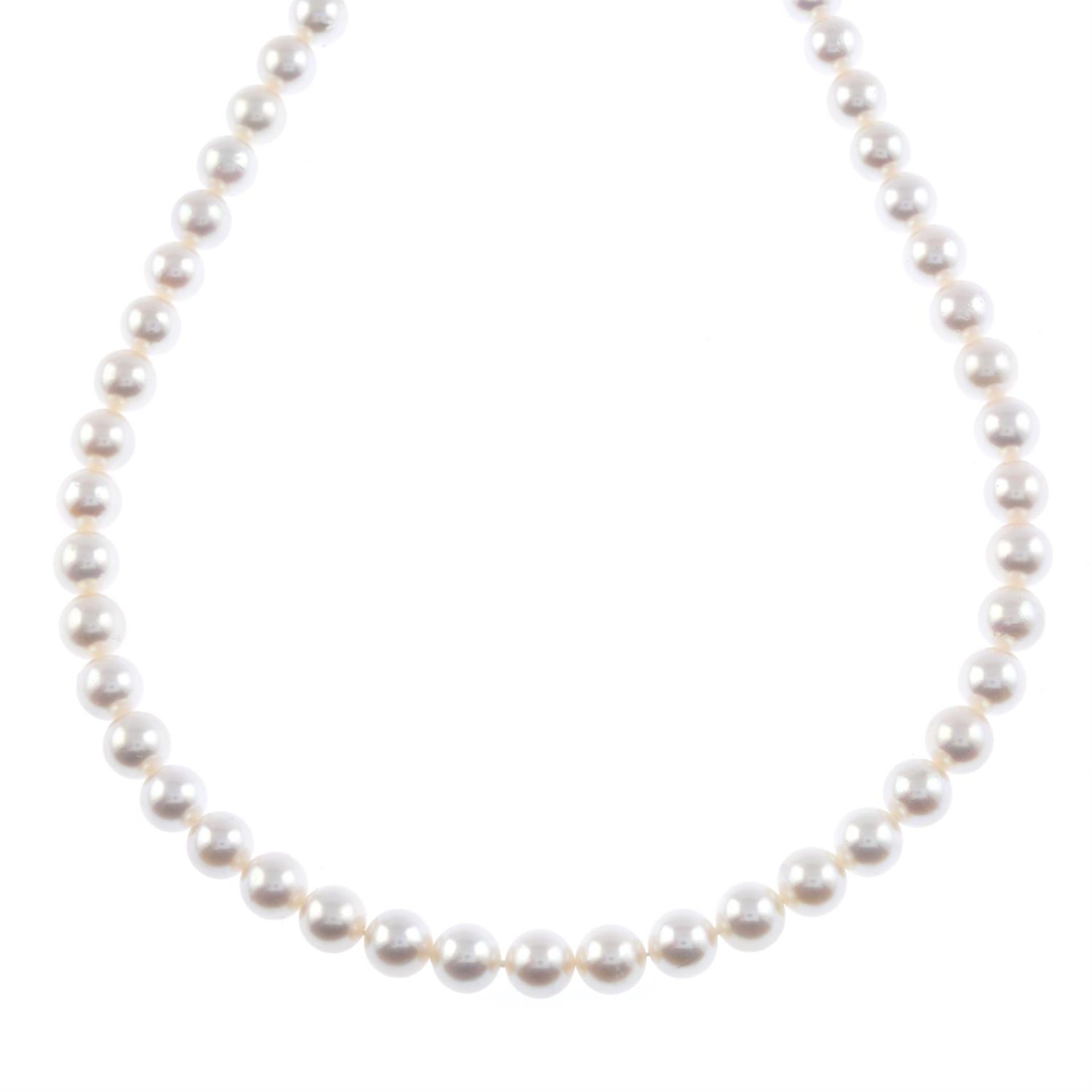 Cultured pearl single-strand necklace, by Schoeffel