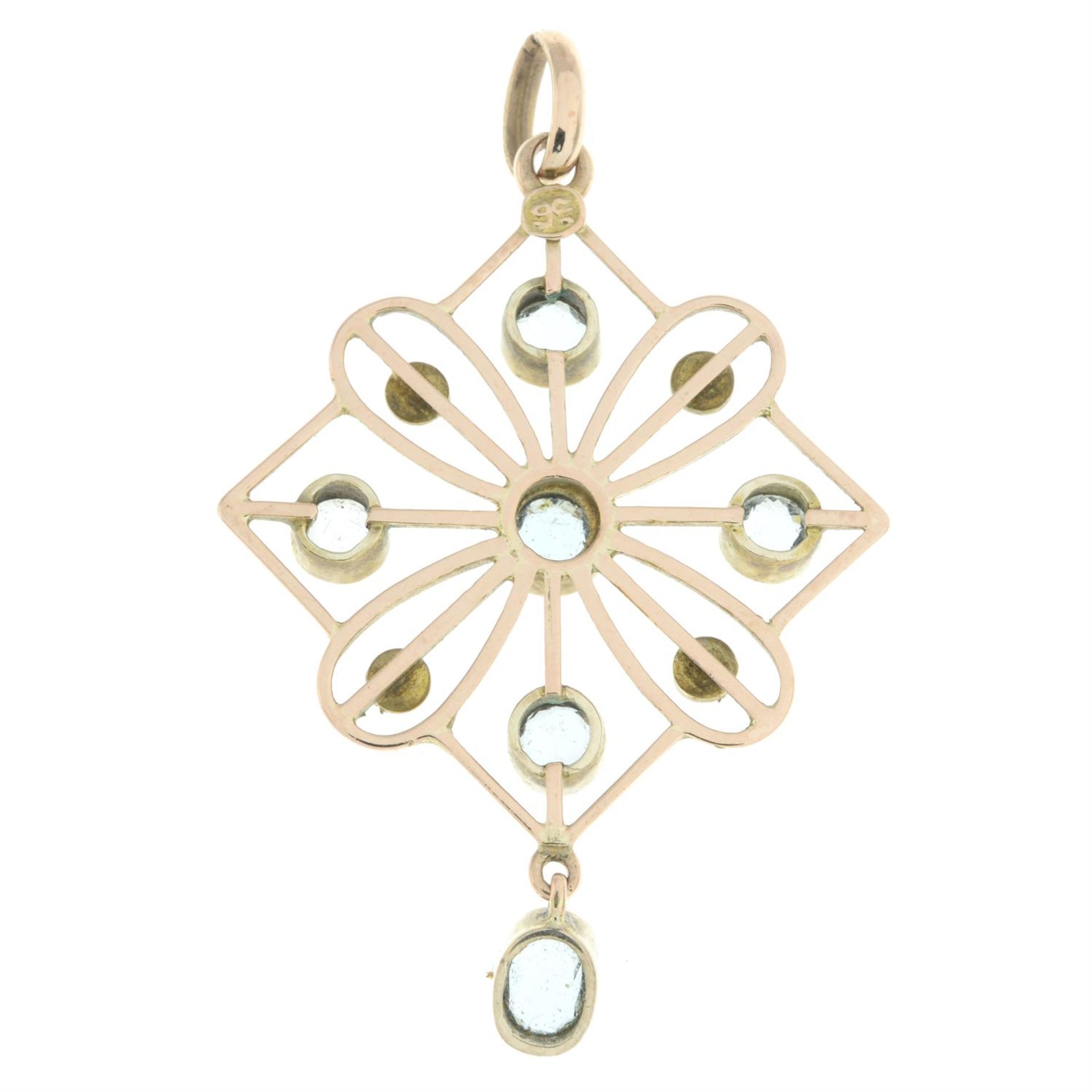 Early 20th century 9ct gold aquamarine & split pearl openwork pendant - Image 2 of 2