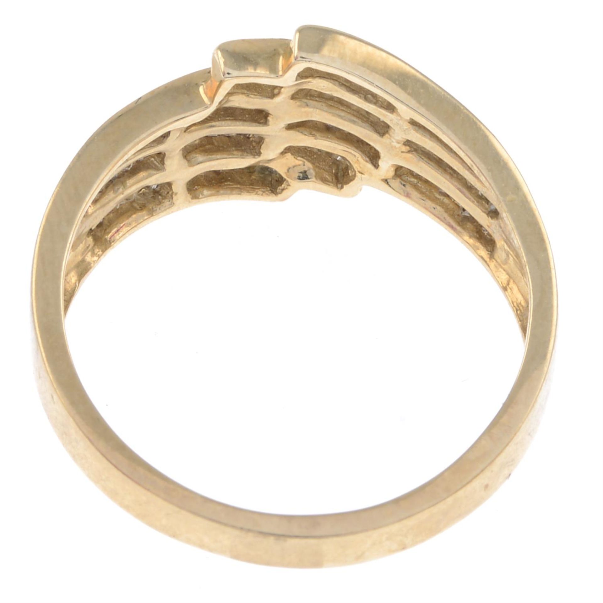 9ct gold pave-set diamond ring - Image 2 of 2