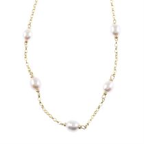 9ct gold cultured pearl necklace