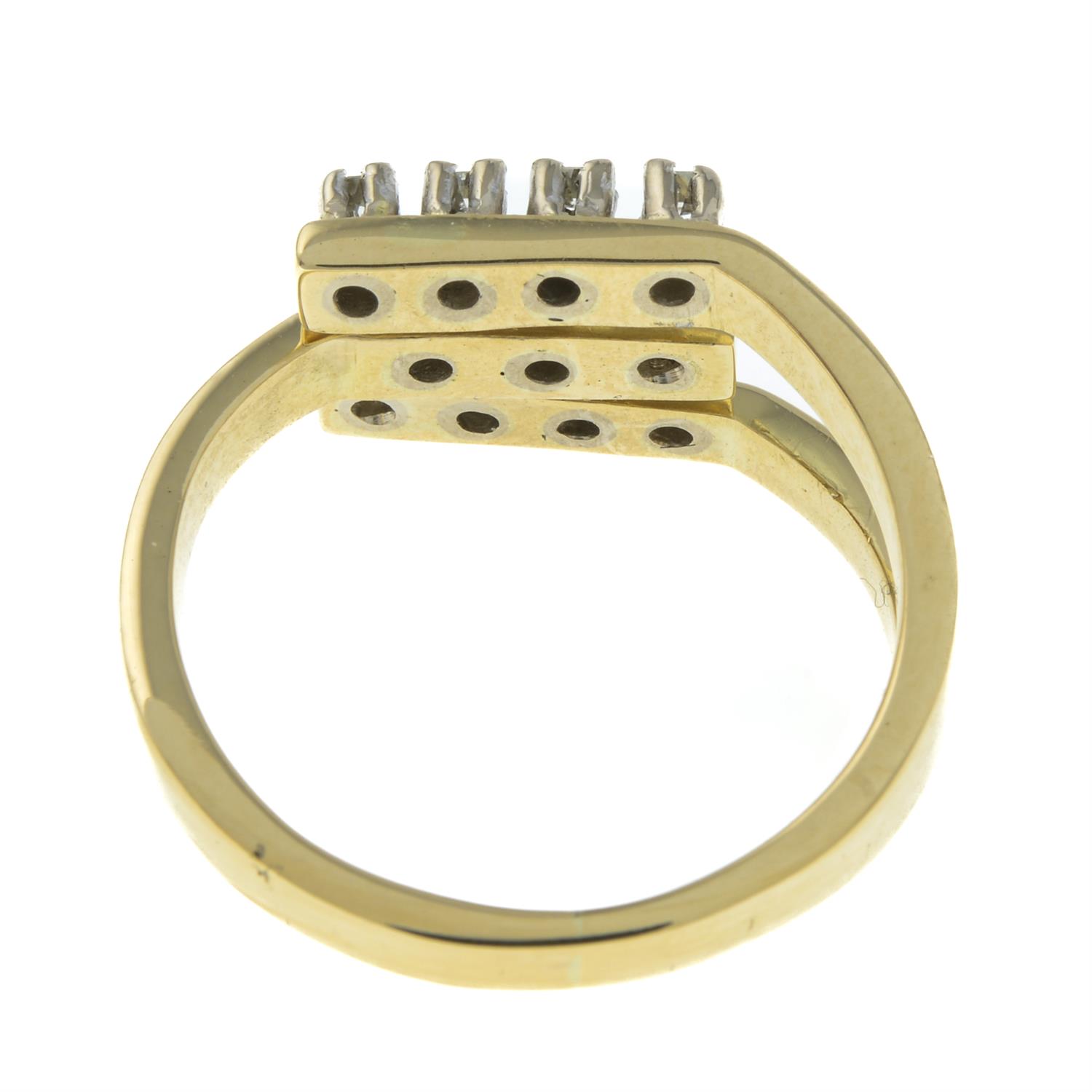 18ct gold diamond openwork ring - Image 2 of 2