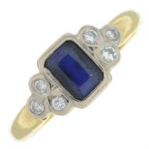 18ct gold sapphire & diamond ring