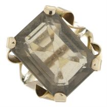 Smoky quartz single-stone cocktail ring