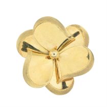 9ct gold brooch