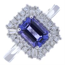 14ct gold tanzanite & diamond ring