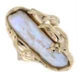9ct gold cultured baroque pearl ring