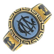 Victorian 18ct gold onyx & enamel mourning ring