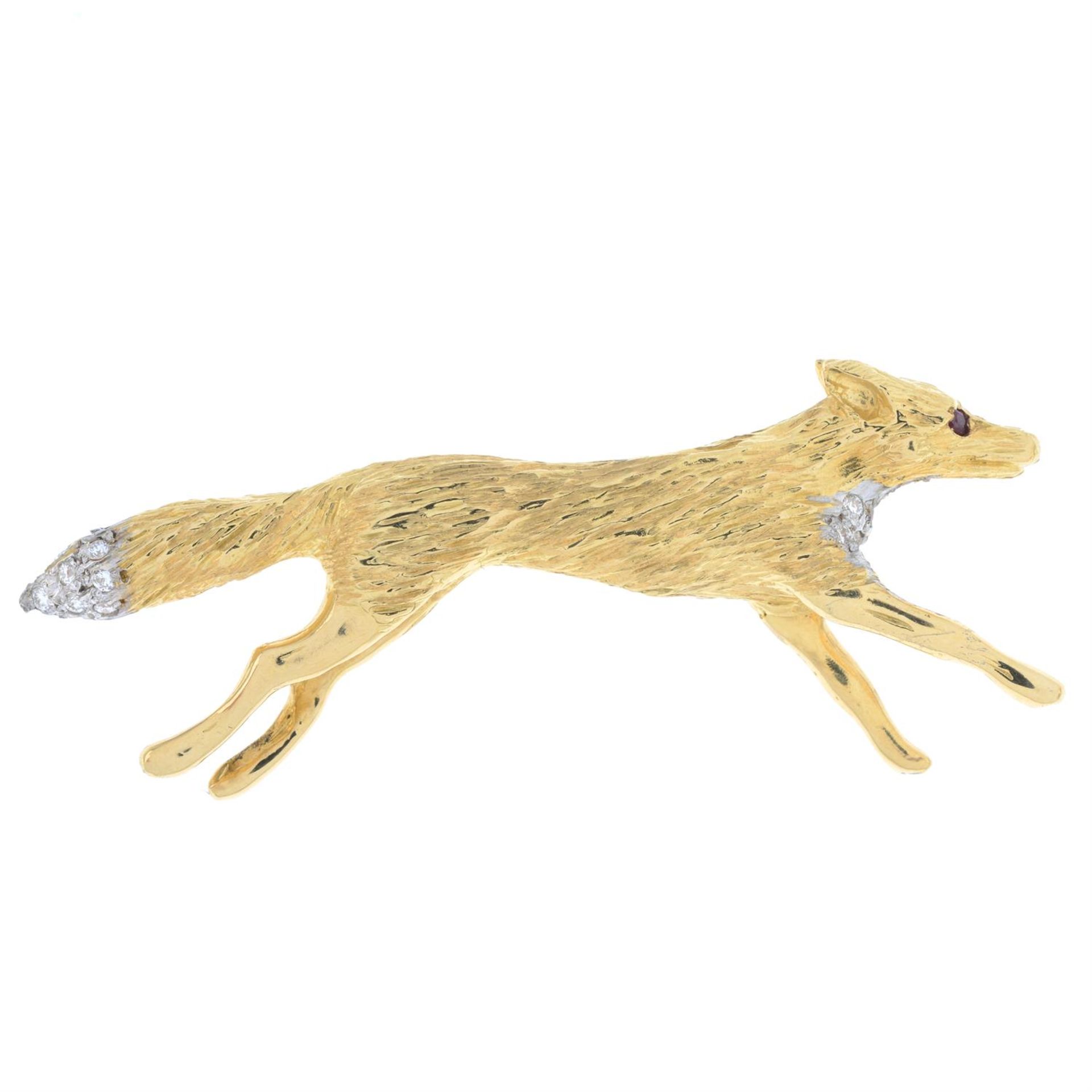 18ct gold diamond fox brooch - Image 2 of 4