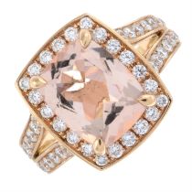 18ct gold morganite and diamond ring