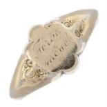 Early 20th gold 'forget me not' signet ring