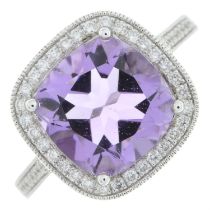 18ct gold amethyst & diamond cluster ring