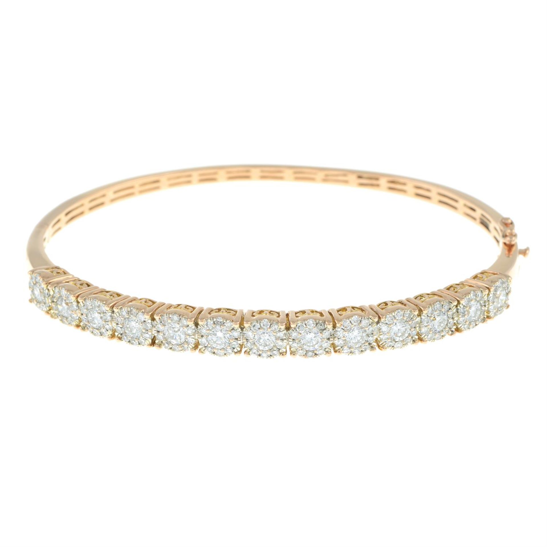 14ct gold diamond bangle