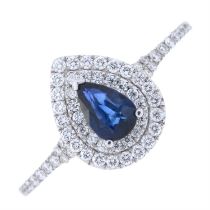 18ct gold sapphire and pave-set cluster ring