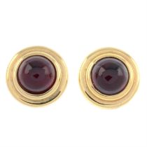 9ct gold garnet earrings