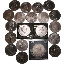 Group of 20 United Kingdom, Elizabeth II AR Commemorative Coins.