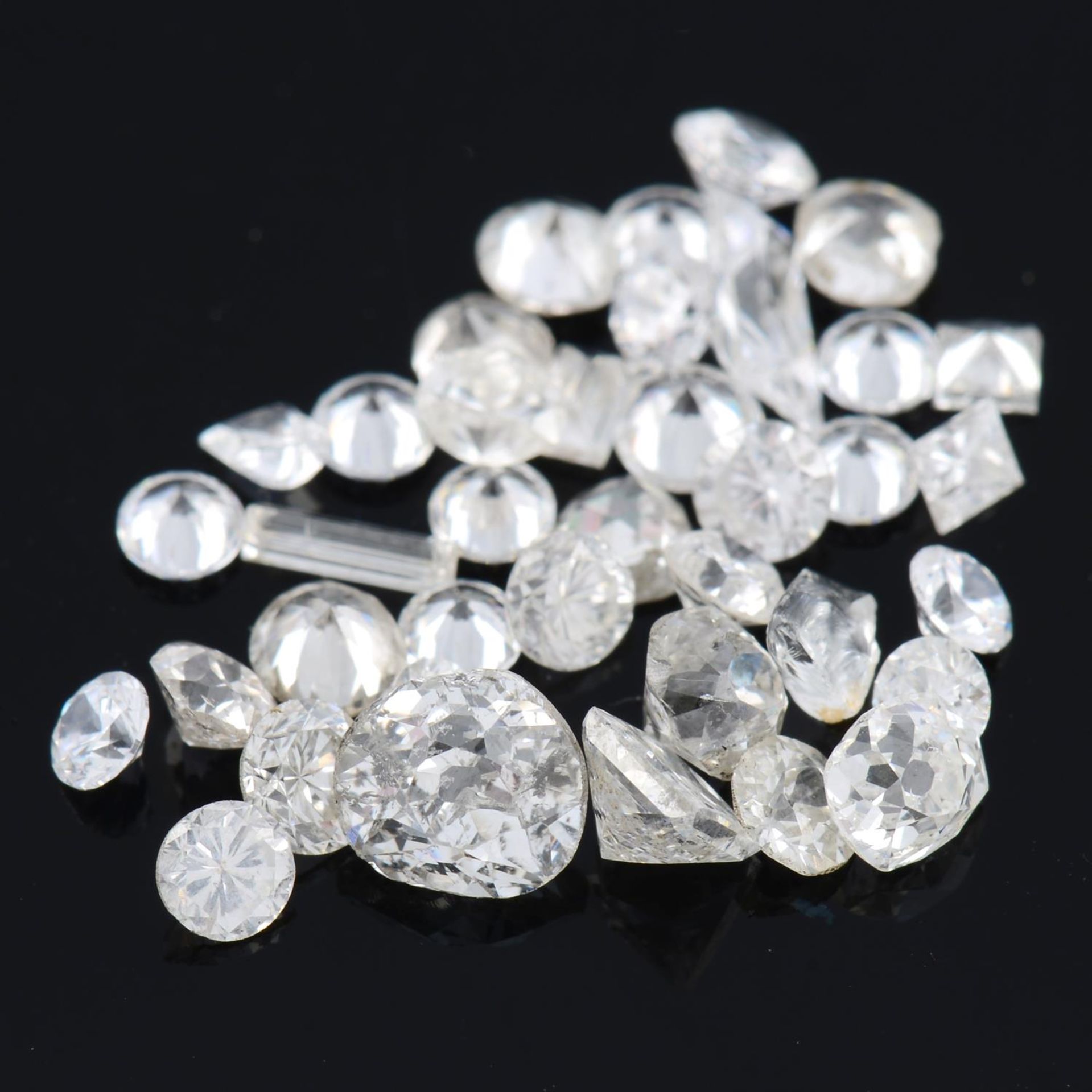 Assorted vari-shape diamonds, 4.96ct