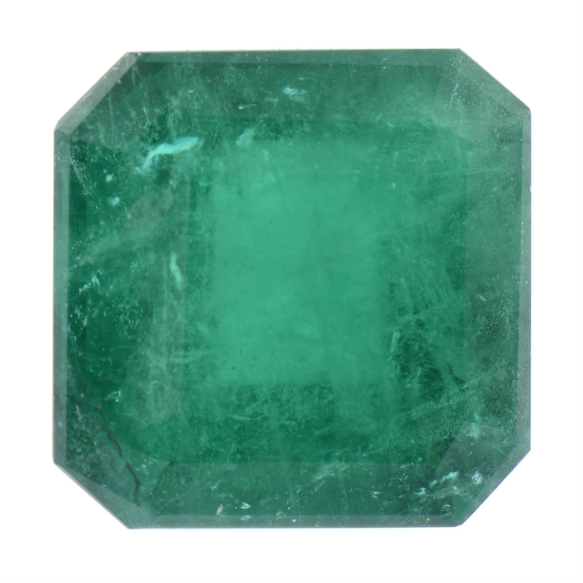 Square-shape emerald, 2.31ct