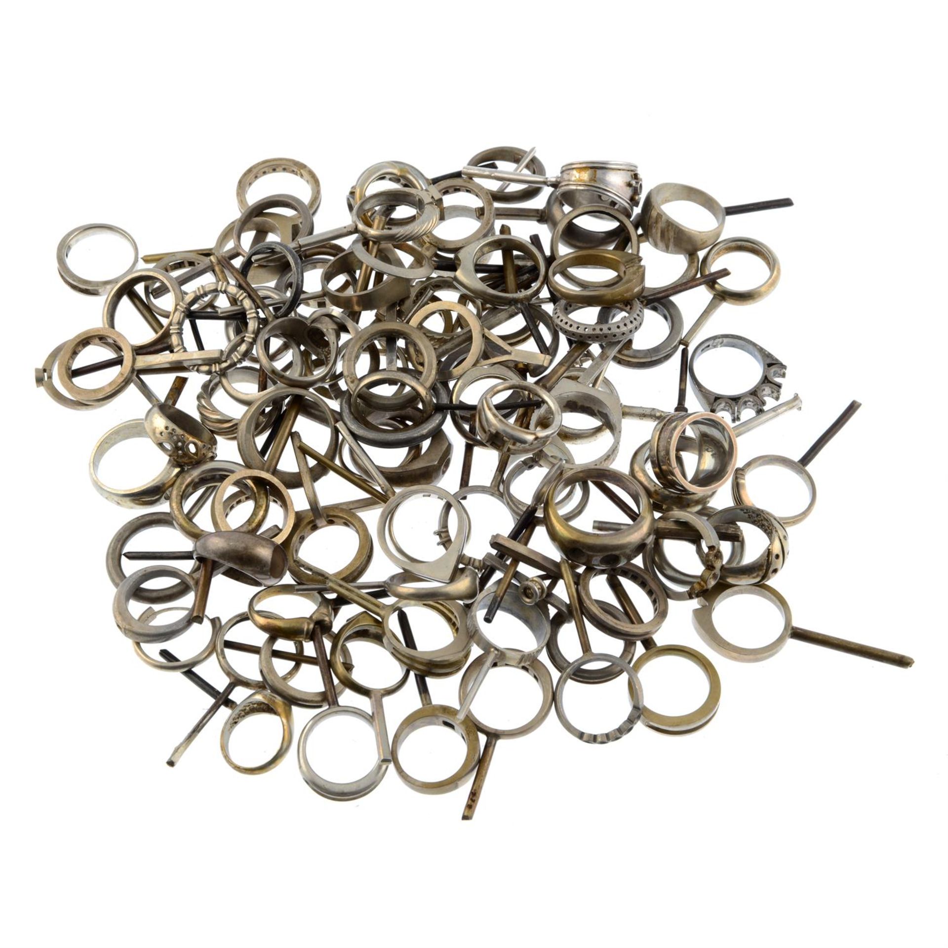 Assorted castings rings, 661g