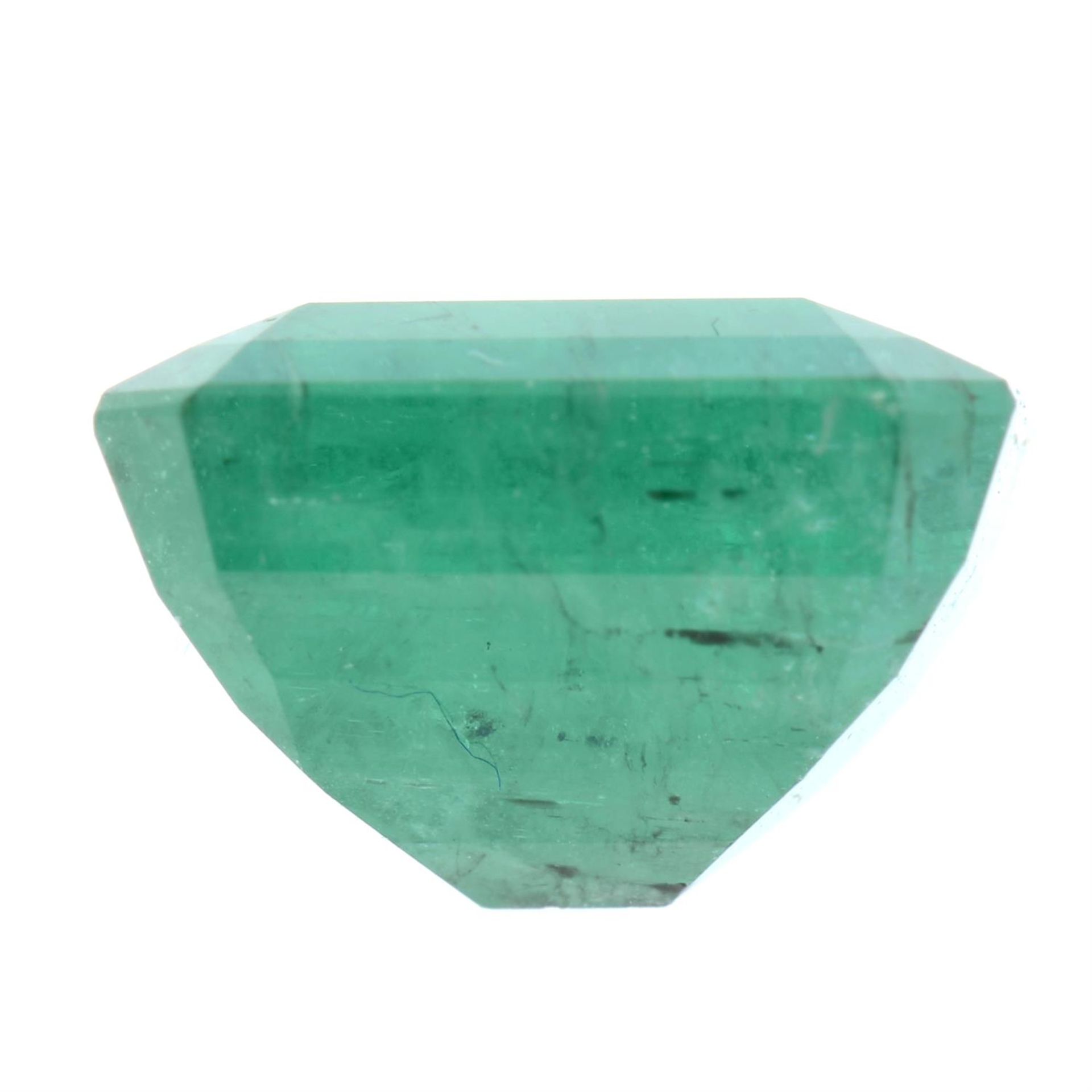 Rectangular-shape emerald, 4.57ct - Image 2 of 2