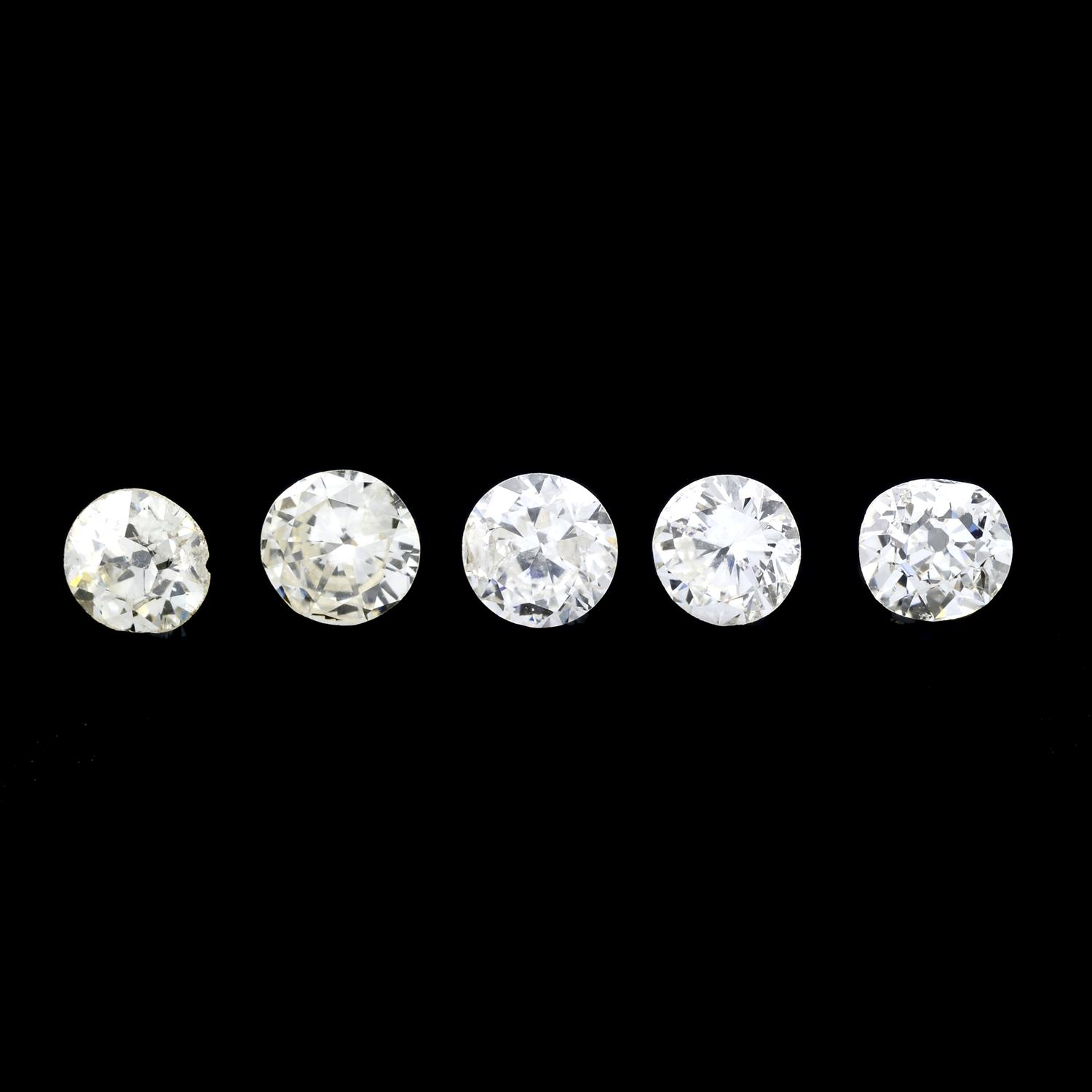 Five vari-shape diamonds, 1.17ct