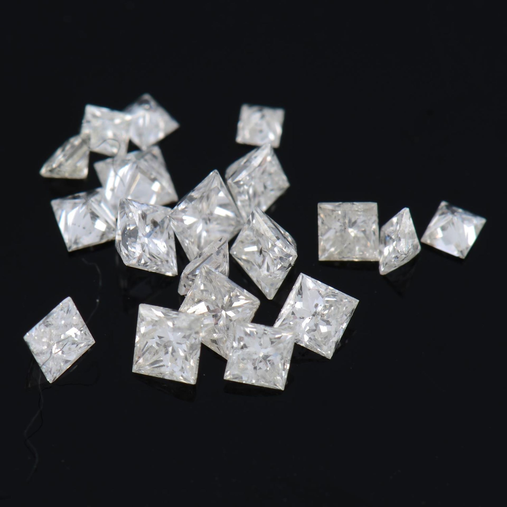 Assorted princess-cut diamonds, 0.65ct