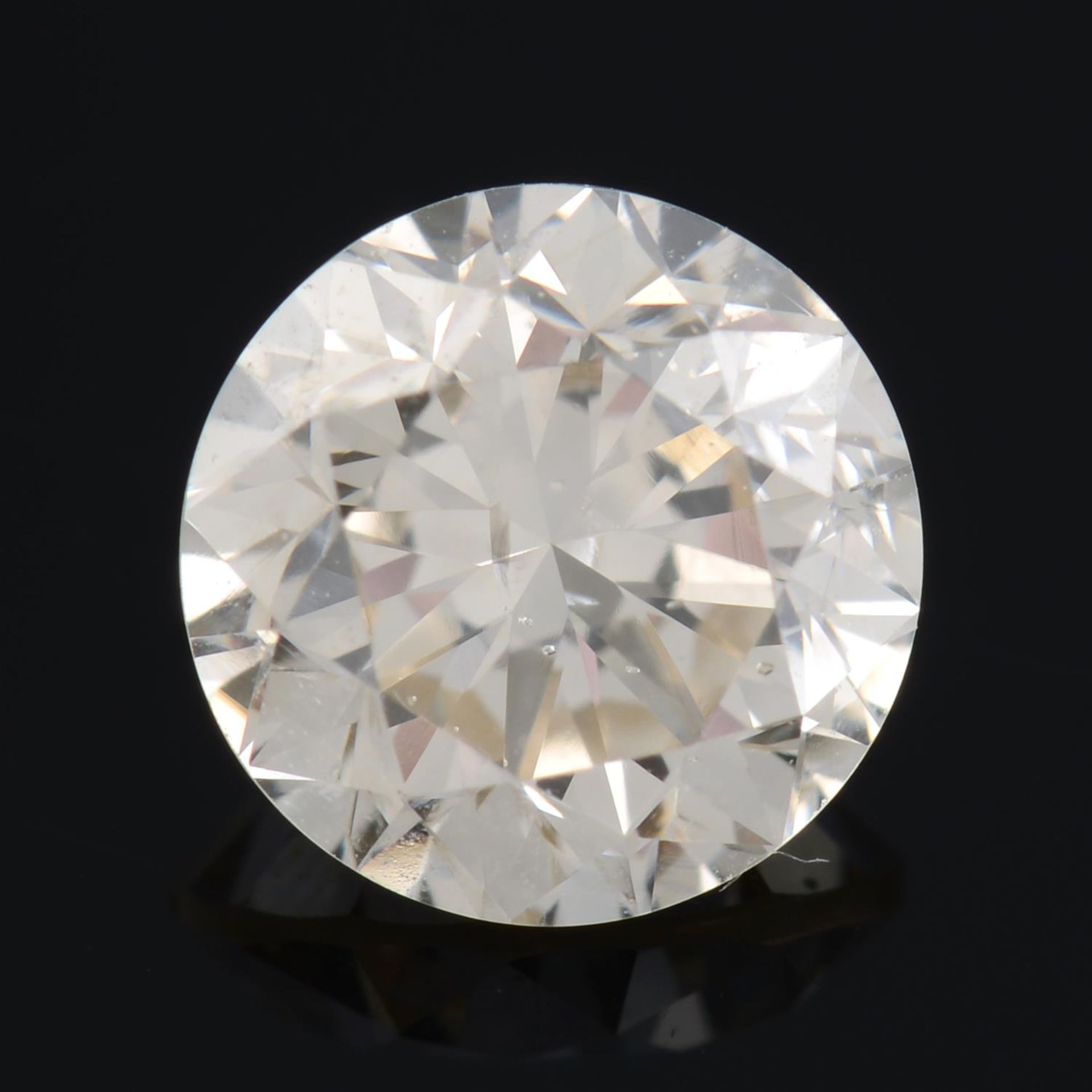 Brilliant-cut diamond, 0.74ct