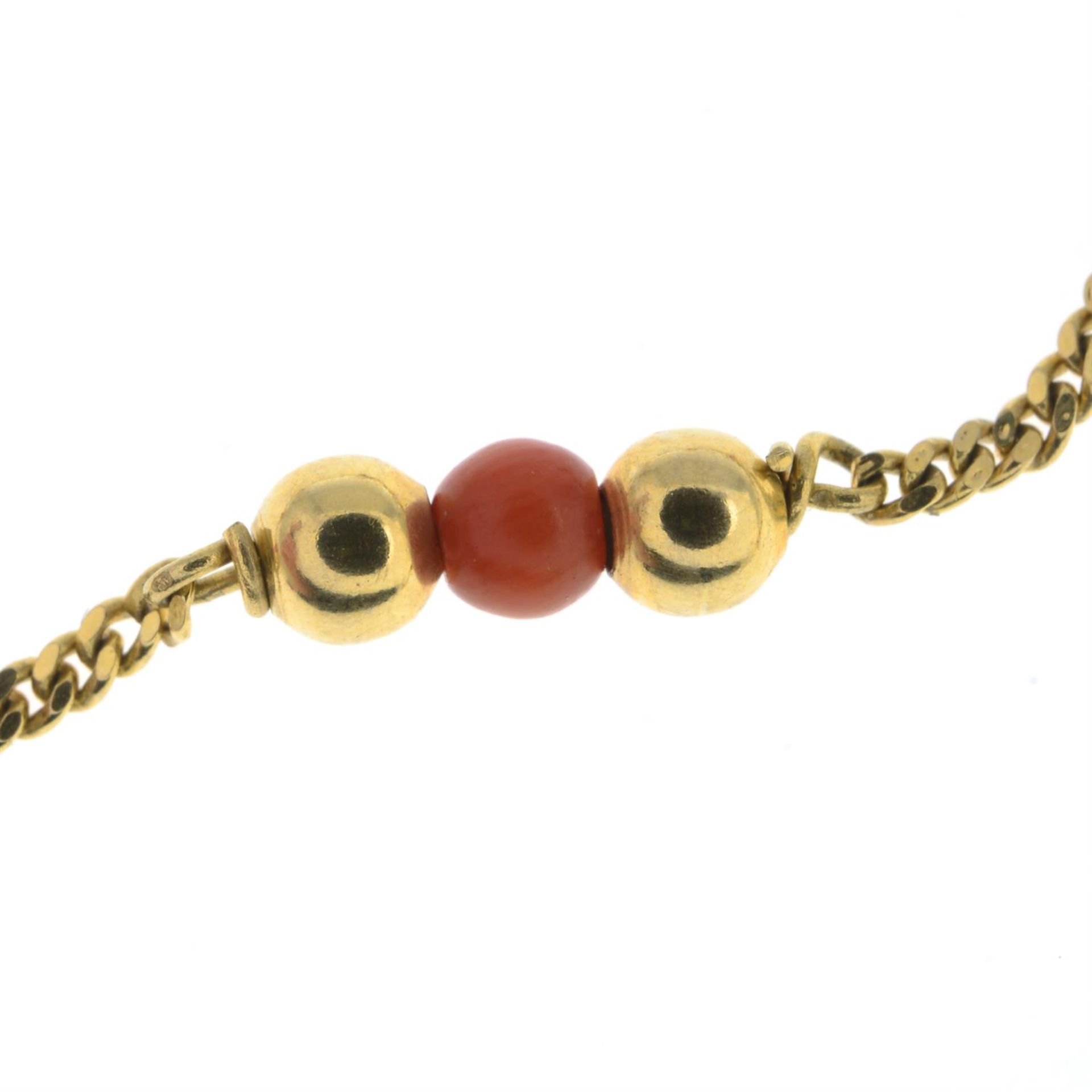 9ct gold coral necklace & bracelet - Image 3 of 3