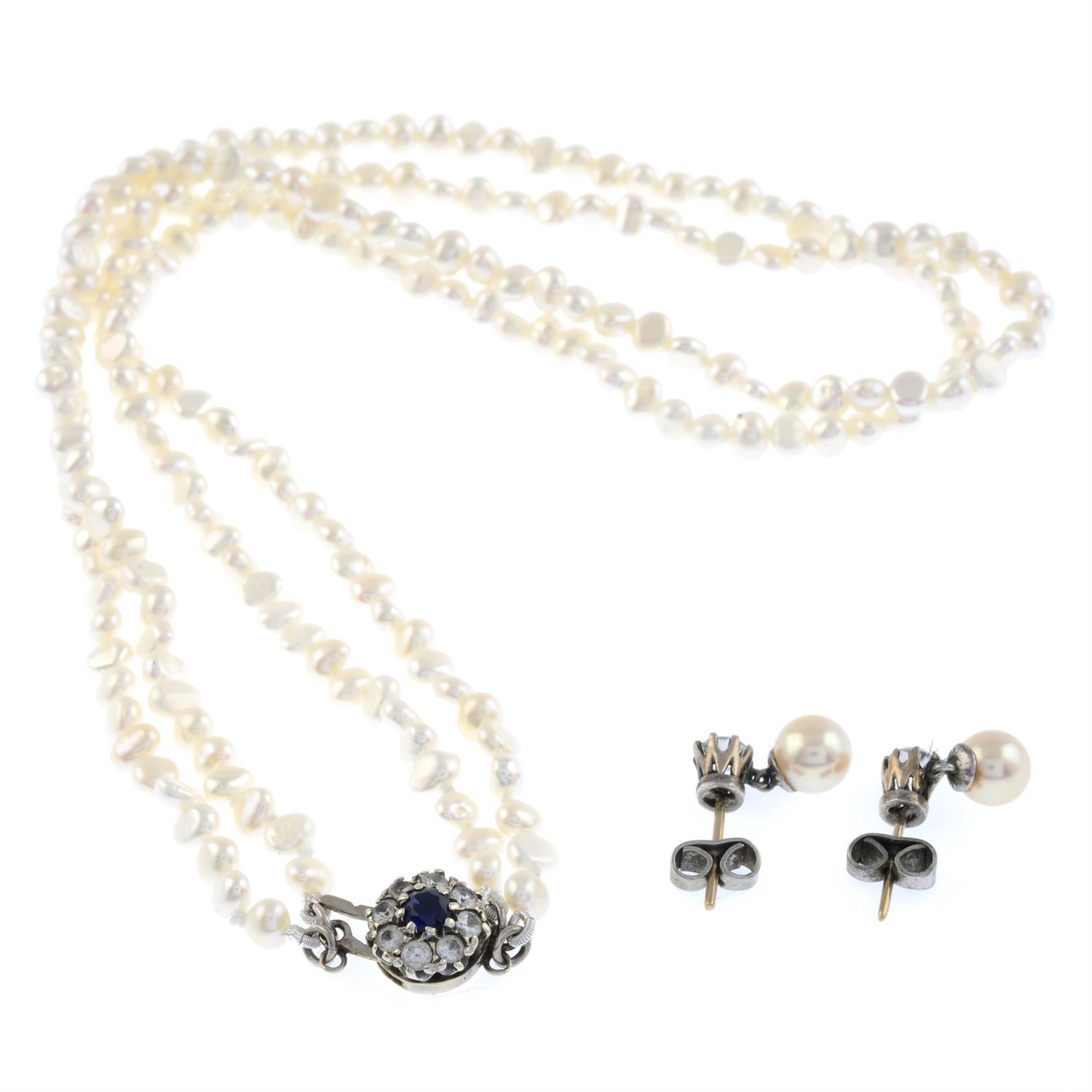Cultured pearl & gem necklace & earrings - Image 3 of 3
