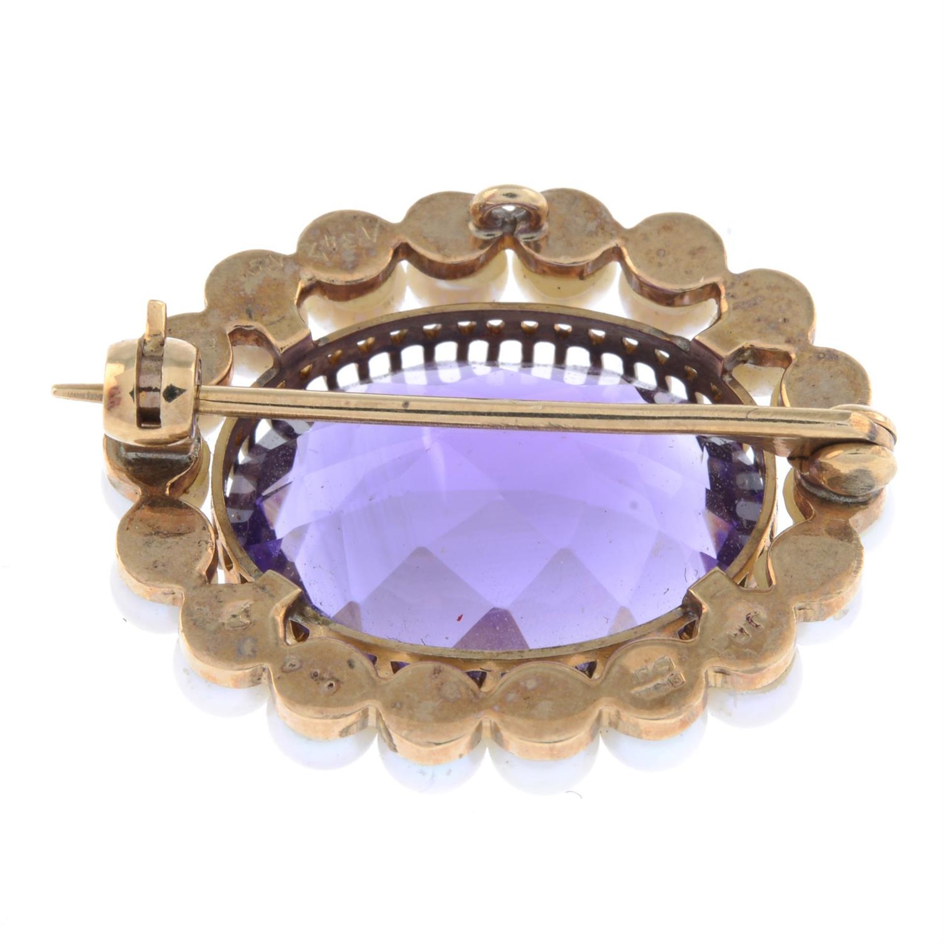 9ct gold amethyst & split pearl brooch - Image 2 of 2